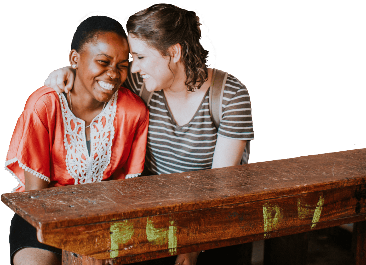 Zwei Frauen Auf Einer Schulbank In Afrika