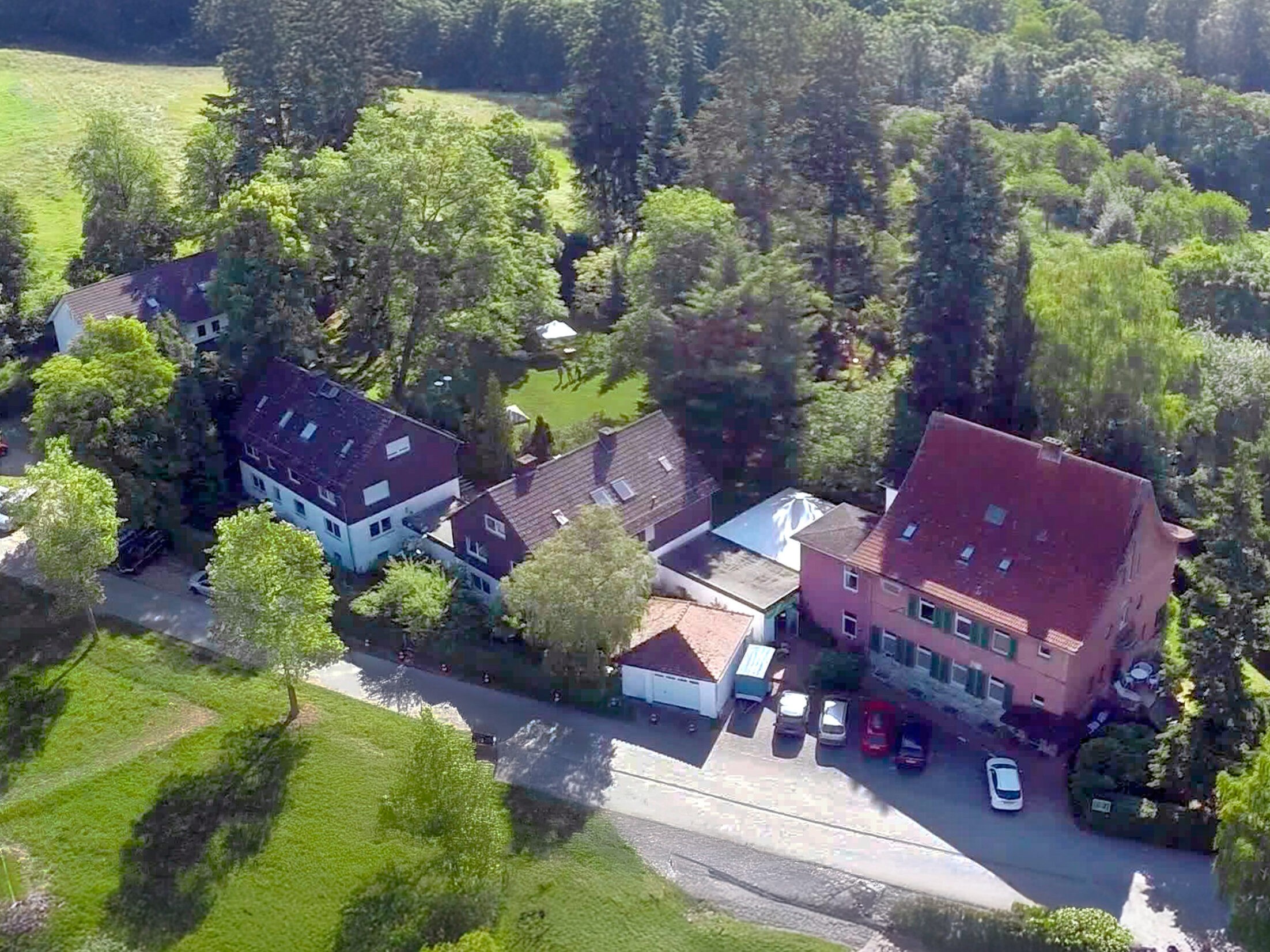 Hof Haeusel draufsicht scaled (1)